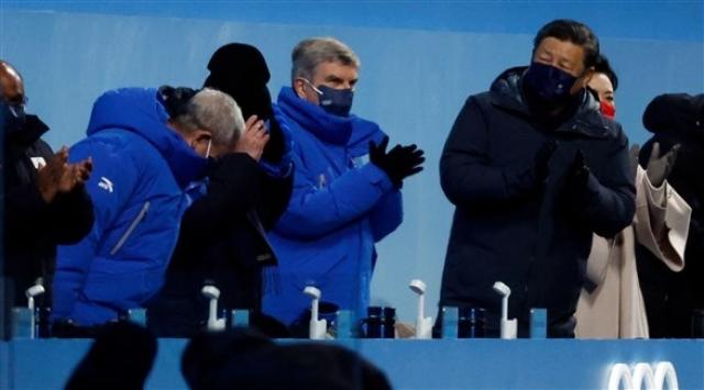 خط أحمر