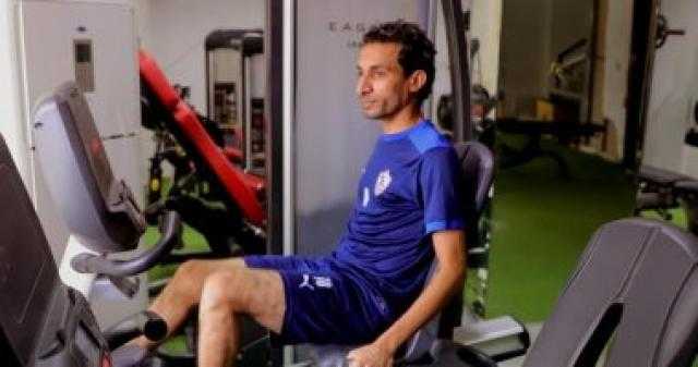 أيمن حفنى يتماثل للشفاء ويشارك فى تدريب الزمالك استعدادًا لبترو أتلتيكو