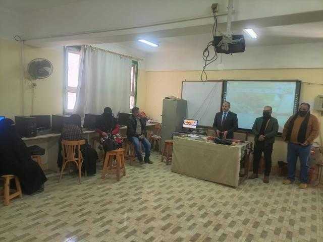 وكيل تعليم كفر الشيخ يتفقد كنترول الشهادة الإعدادية