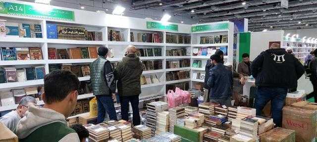 زوَّار معرض القاهرة للكتاب يؤكدون أهمية دُور النشر السعودية في نشر الثقافة العربية والإسلامية