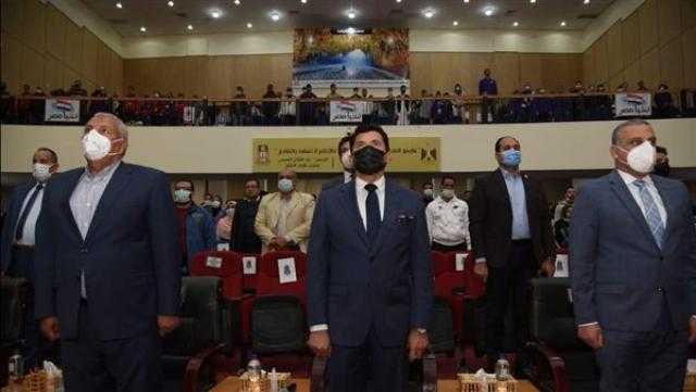 وزير الرياضة يعقد لقاء حواريا مع الشباب في الوادي الجديد