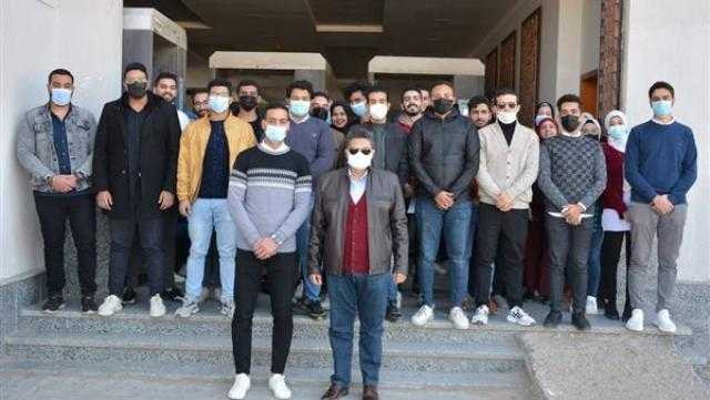 رئيس جامعة دمياط يتفقد مقر اتحاد الطلاب