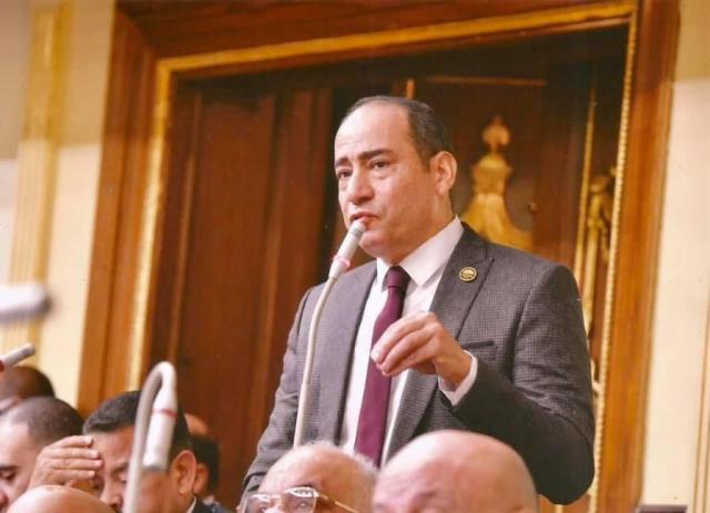 مجاهد نصار: - ارشيفية 