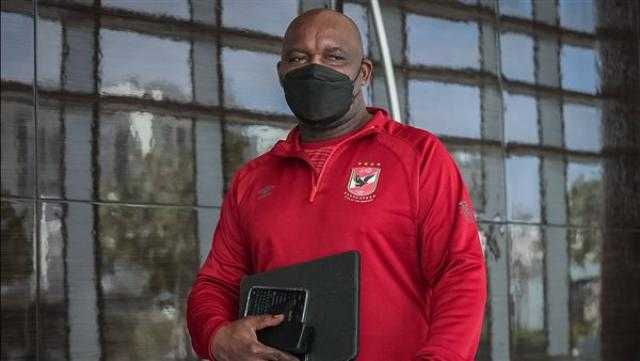 موسيماني يحاضر اللاعبين ظهر اليوم استعدادًا لمباراة الهلال بأبطال إفريقيا