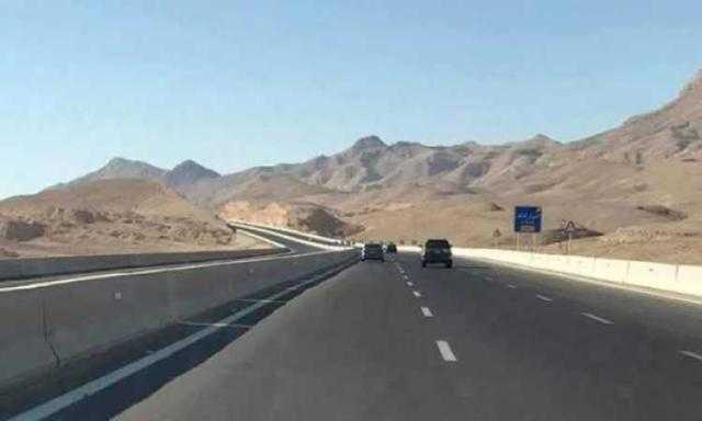 إعادة فتح طريق «الزعفرانة - رأس غارب» بعد إغلاقه بسبب السيول