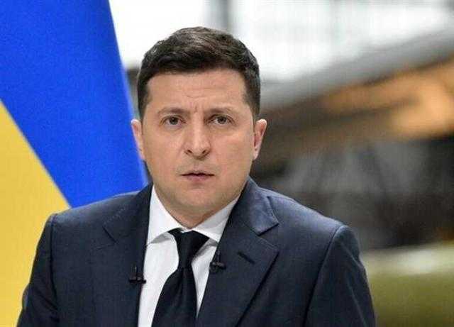 رئيس أوكرانيا: القوات الروسية سيطرت على مطار عسكري قرب كييف