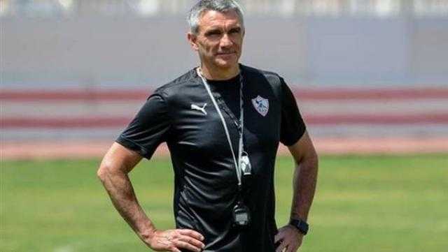 خلفا لـ”كارتيرون”.. ناقد رياضي: عقد المدير الفني الجديد للزمالك سيكون سنة ونصف