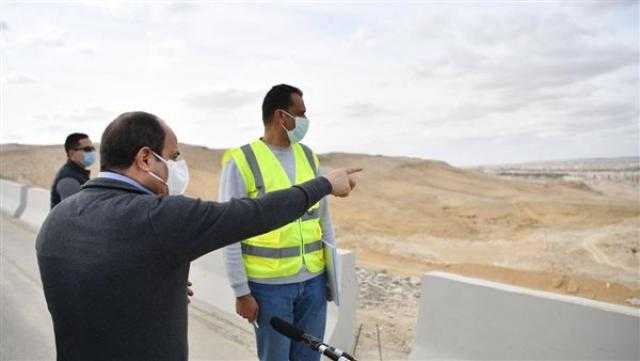 تقرير تلفزيوني يبرز مشروعات الطرق العملاقة في القاهرة الكبرى