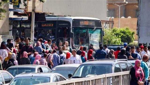 خبير اقتصادي: 2.6 مليون شخص زيادة كل سنة تلتهم معدلات النمو