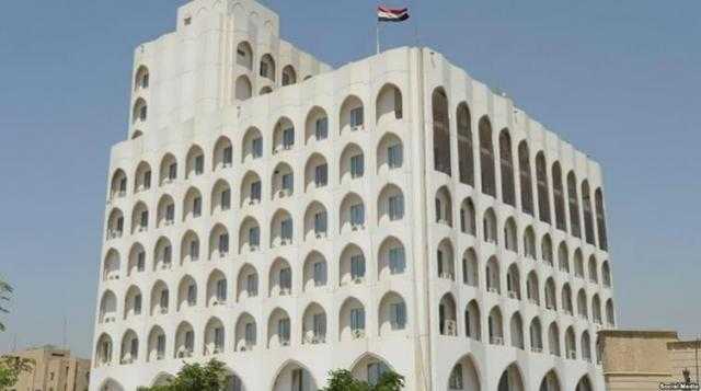 الخارجية العراقية: وصول مواطنين إلى سفارات الدولة في المجر وبولندا ورومانيا