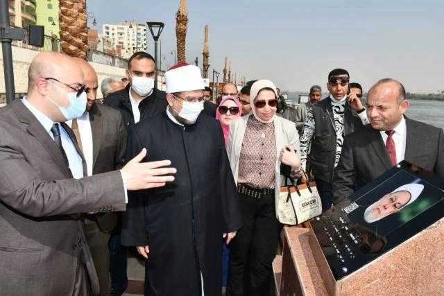 وزير الأوقاف ومحافظ بني سويف يتفقدان ممشى الكورنيش الجديد