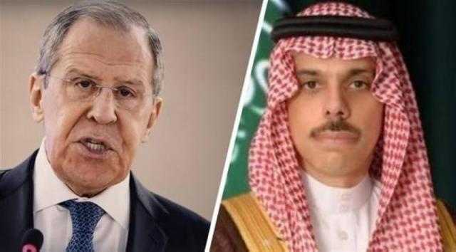 وزير خارجية السعودية يجري اتصالاً هاتفياً بنظيره الروسي