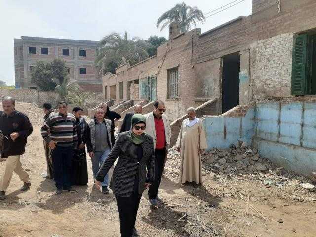 محافظ أسيوط يؤكد على تقديم الدعم وتذليل العقبات أمام المبادرة الرئاسية