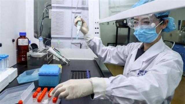 الصين تطور لقاحا يوفر حماية مزدوجة ضد كورونا والإنفلونزا