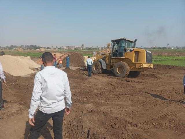 محافظ أسيوط: إزالة 22 حالة تعدي ومخالفات مباني على أراضي زراعية وأملاك دولة