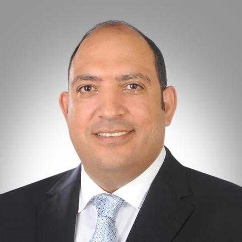محمد رشاد عثمان: الدولة أمنت احتياطي استراتيجي من السلع خاصة القمح.. ولا مجال للقلق