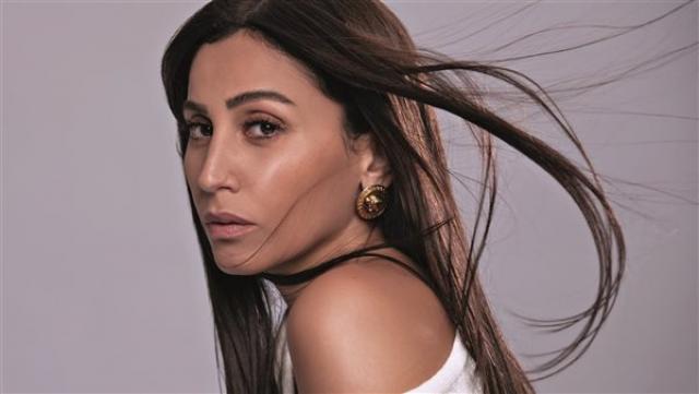  دينا الشربيني