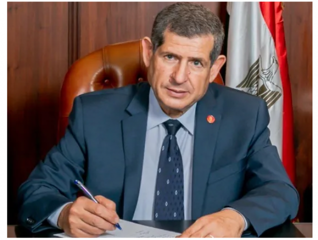 خط أحمر