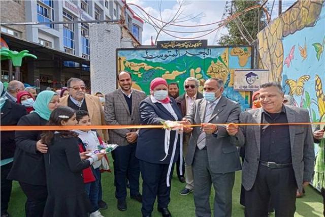 خط أحمر