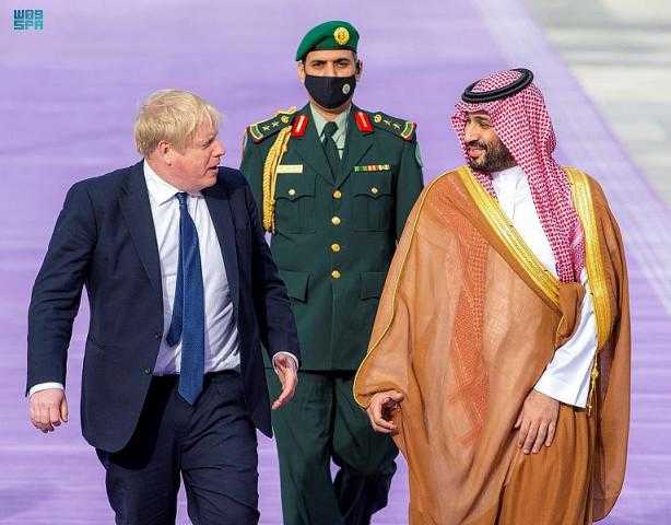 ولى العهد السعودى الأمير محمد بن سلمان يستقبل رئيس الوزراء البريطانى.. صور