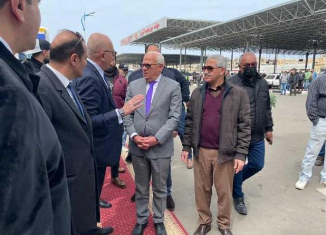 خط أحمر
