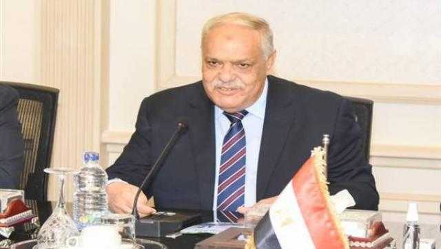 رئيس «العربية للتصنيع» يكرم الأمهات المثاليات بالهيئة لعام 2022