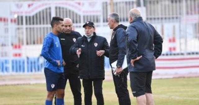 فيريرا يجتمع بلاعبى الزمالك قبل المران ويخصص فقرة بدنية تحت قيادة سوزا