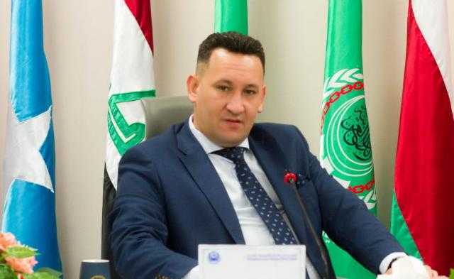 خبير اقتصادي يتوقع تحسن قيمة الجنيه مع استمرار الإنتاج وتعظيم الصناعة الوطنية