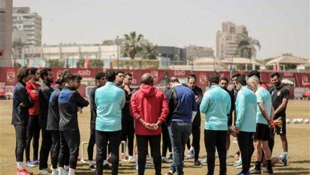 تفاصيل اجتماع موسيماني مع لاعبي الأهلى