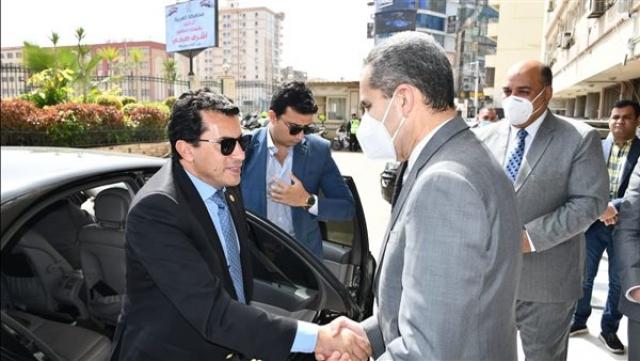 خط أحمر