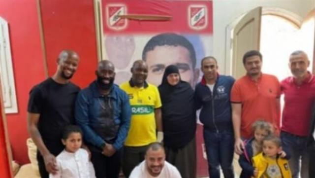 خط أحمر