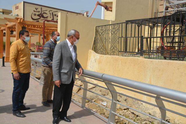 خط أحمر