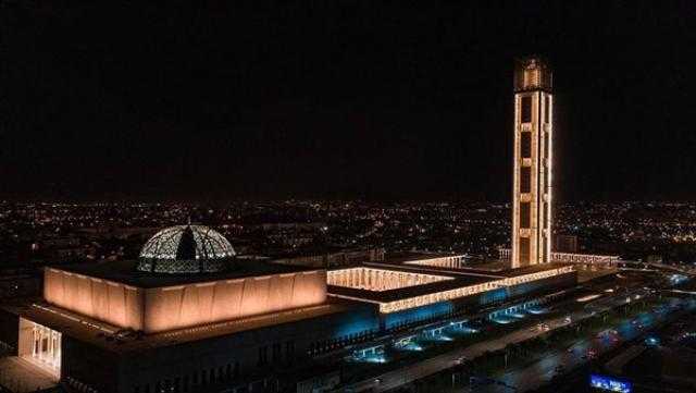 الجزائر.. مسجد شهير يكتفي بـ 4 صلوات لهذا السبب