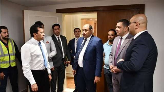 خط أحمر