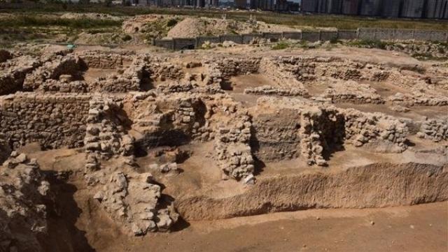 تفاصيل اكتشاف ورشة تصنيع أوانٍ فخارية تعود للعصر الروماني