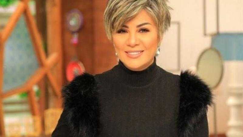 مفيدة شيحة تطل بالسليفر الناعم