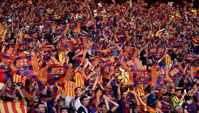 جماهير برشلونة تدعو لتنظيم احتجاجات بعد اجتياح جماهير فرانكفورت لملعب ”كامب نو”