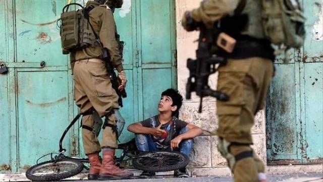 اعتقال شاب فلسطيني من القدس ومواجهات مع قوات الاحتلال ببيت لحم