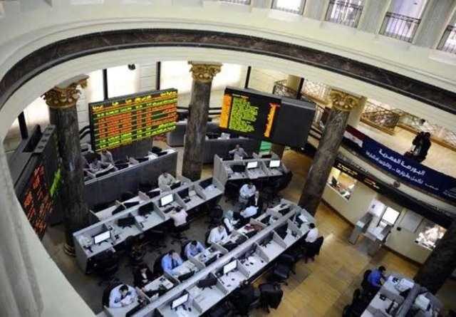 تراجع جماعي لمؤشرات البورصة بمستهل تعاملات منتصف جلسات الأسبوع