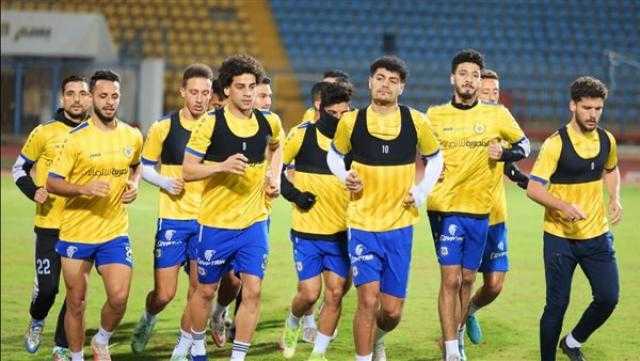 أيمن كمال يقود مران المستبعدين من مواجهة طلائع الجيش