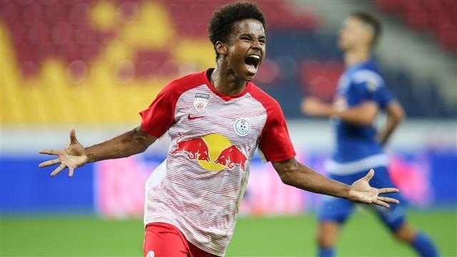 الرئيس التنفيذي لنادي بوروسيا دورتموند يؤكد رغبة النادي في ضم أديمي