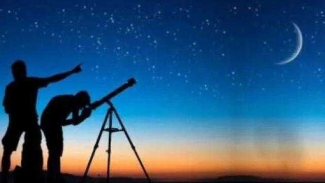 عيد الفطر.. المحكمة العليا السعودية تحث من يرى الهلال إبلاغ أقرب محكمة