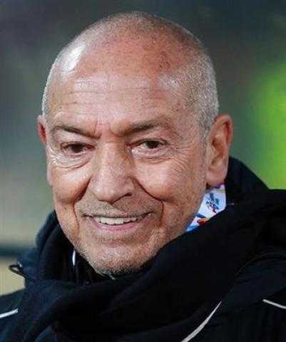 فيريرا يطالب اللاعبين بالتركيز قبل مواجهة الإسماعيلي