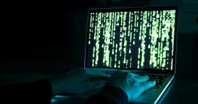 الكويت تعلن رصد حالات ابتزاز إلكترونى لمسئولين حكوميين على مواقع التواصل