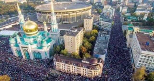 الإفتاء الروسية: 180 ألف مسلم يؤدون صلاة العيد فى الجامع الكبير بموسكو خلف المفتى العام