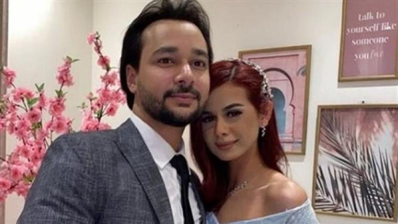 منة عرفة وطليقها