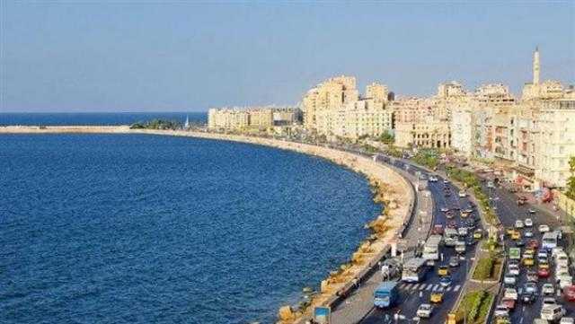الإسكندرية.. جولة تفقدية لمتابعة حالة الشارع والخدمات في المحافظة