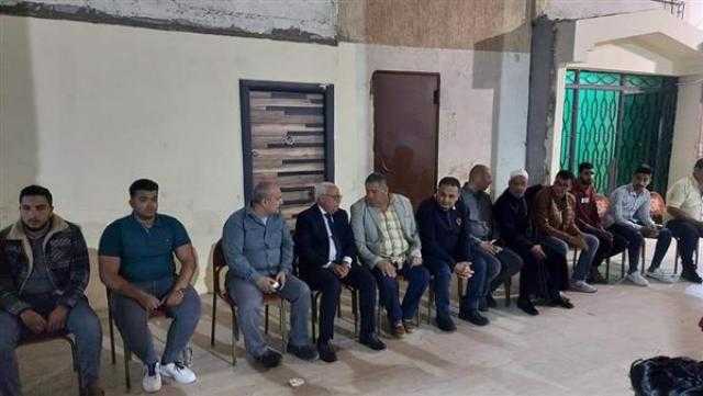 محافظ بورسعيد يزور أسرة الشهيد «أسامة عيد عبد الرحمن» لتقديم واجب العزاء