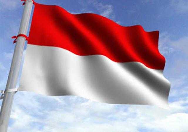 نجاة رجل كندي سقط من ارتفاع 50 مترا أثناء التقاط سيلفي في إندونيسيا