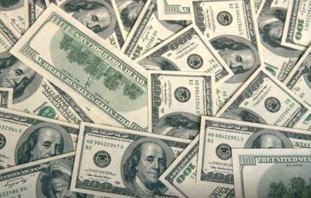 16 مايو.. تراجع أسعار الدولار أمام الجنيه بنهاية تعاملات اليوم